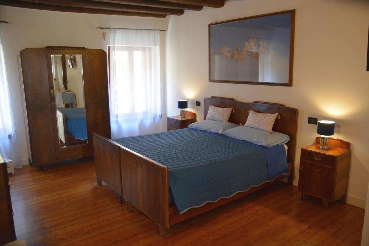 Ferienwohnung Accogliente Locale Con Terrazzo In Centro Storico Vittorio Veneto Exterior foto